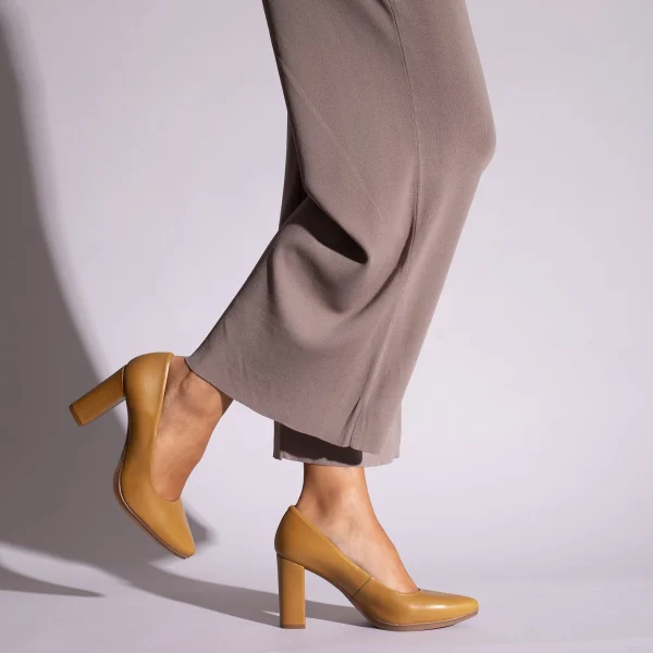 MiMaO ShopOnline URBAN SOIRÉE – Chaussure à Talon Haut CAMEL Urban Cuir en solde 7