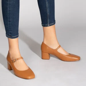 MiMaO ShopOnline BELLA – Chaussures Avec Bracelet Et Bout Carré CAMEL en vente 19