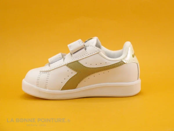 Pas Cher soldes France Les meilleures critiques de ⭐ Bébé Diadora GAME P TD Girl White Gold – Basket Velcro Fille – Blanc Et Or 😀 4